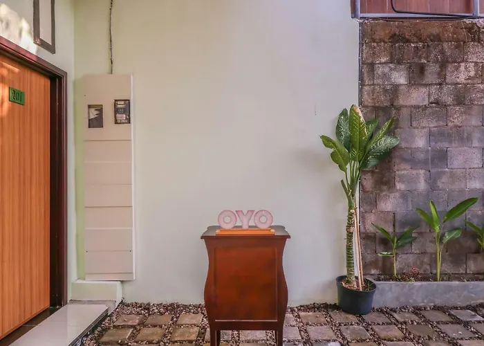 Oyo 1445 12 Jimbaran (Bali)